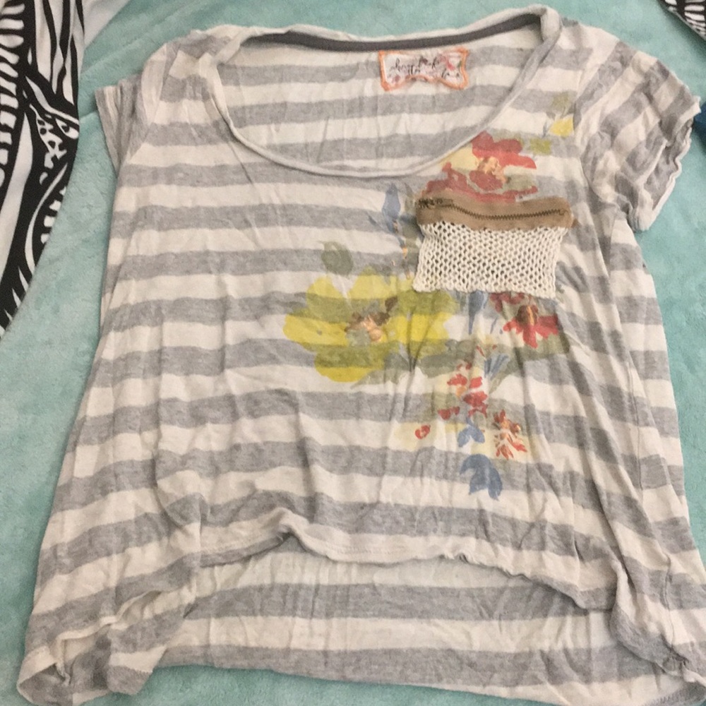 Cropped tee